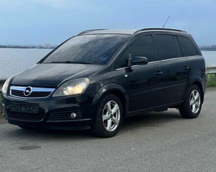 Черный Опель Зафира, объемом двигателя 1.6 л и пробегом 274 тыс. км за 5200 $, фото 1 на Automoto.ua