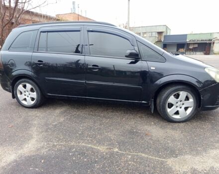 Черный Опель Зафира, объемом двигателя 1.8 л и пробегом 230 тыс. км за 4600 $, фото 1 на Automoto.ua