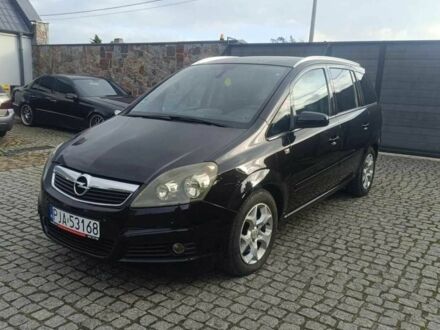 Черный Опель Зафира, объемом двигателя 1.9 л и пробегом 237 тыс. км за 2450 $, фото 1 на Automoto.ua