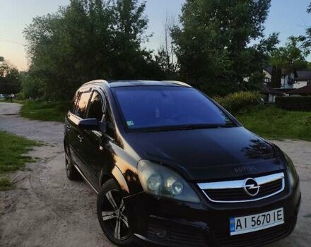 Черный Опель Зафира, объемом двигателя 1.91 л и пробегом 234 тыс. км за 6000 $, фото 1 на Automoto.ua