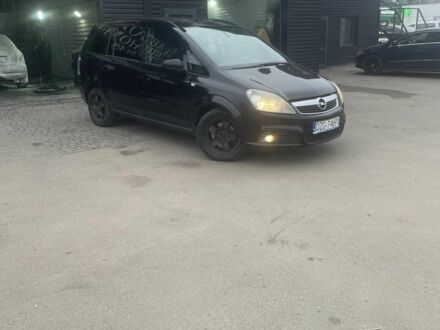 Чорний Опель Зафіра, об'ємом двигуна 1.9 л та пробігом 330 тис. км за 2250 $, фото 1 на Automoto.ua
