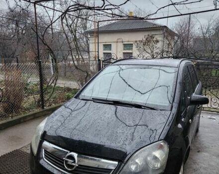 Черный Опель Зафира, объемом двигателя 1.9 л и пробегом 209 тыс. км за 5000 $, фото 1 на Automoto.ua