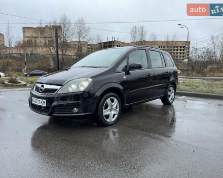 Черный Опель Зафира, объемом двигателя 1.8 л и пробегом 200 тыс. км за 6000 $, фото 1 на Automoto.ua