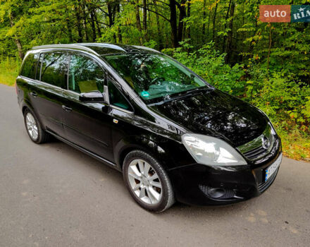 Чорний Опель Зафіра, об'ємом двигуна 2.2 л та пробігом 230 тис. км за 6100 $, фото 1 на Automoto.ua