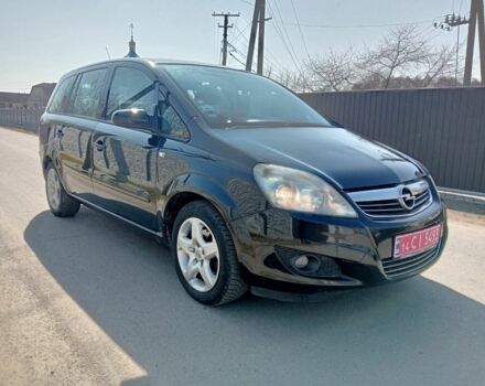 Черный Опель Зафира, объемом двигателя 1 л и пробегом 230 тыс. км за 5650 $, фото 1 на Automoto.ua