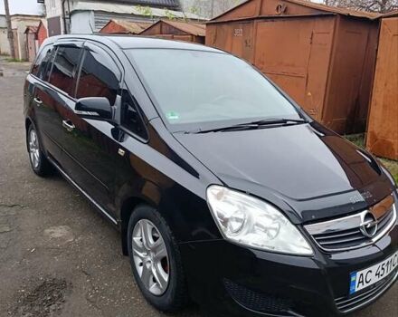 Черный Опель Зафира, объемом двигателя 1.69 л и пробегом 263 тыс. км за 6500 $, фото 1 на Automoto.ua