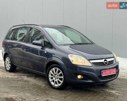 Черный Опель Зафира, объемом двигателя 1.6 л и пробегом 230 тыс. км за 5650 $, фото 1 на Automoto.ua
