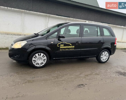 Черный Опель Зафира, объемом двигателя 1.6 л и пробегом 198 тыс. км за 6300 $, фото 1 на Automoto.ua