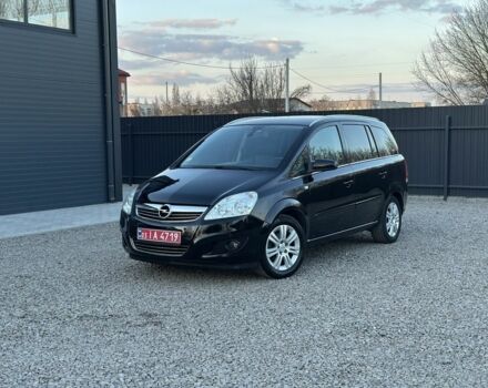 Черный Опель Зафира, объемом двигателя 1.8 л и пробегом 230 тыс. км за 6999 $, фото 1 на Automoto.ua