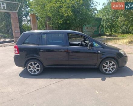 Черный Опель Зафира, объемом двигателя 1.69 л и пробегом 280 тыс. км за 7300 $, фото 1 на Automoto.ua