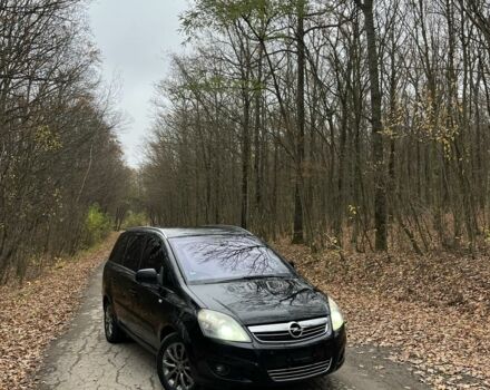 Черный Опель Зафира, объемом двигателя 1.9 л и пробегом 313 тыс. км за 6500 $, фото 1 на Automoto.ua