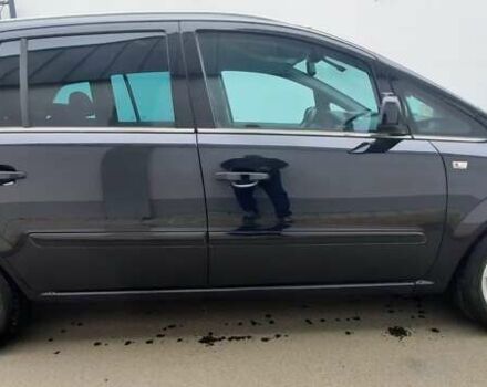 Чорний Опель Зафіра, об'ємом двигуна 1.8 л та пробігом 216 тис. км за 7500 $, фото 1 на Automoto.ua