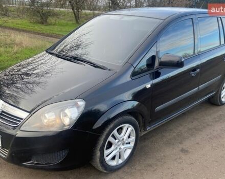 Черный Опель Зафира, объемом двигателя 1.6 л и пробегом 265 тыс. км за 5400 $, фото 1 на Automoto.ua