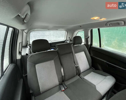 Черный Опель Зафира, объемом двигателя 1.7 л и пробегом 215 тыс. км за 6900 $, фото 1 на Automoto.ua