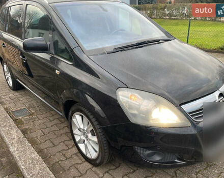 Черный Опель Зафира, объемом двигателя 1.8 л и пробегом 173 тыс. км за 7500 $, фото 1 на Automoto.ua