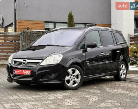 Черный Опель Зафира, объемом двигателя 1.9 л и пробегом 172 тыс. км за 8000 $, фото 1 на Automoto.ua