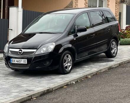 Черный Опель Зафира, объемом двигателя 1.6 л и пробегом 221 тыс. км за 7399 $, фото 1 на Automoto.ua