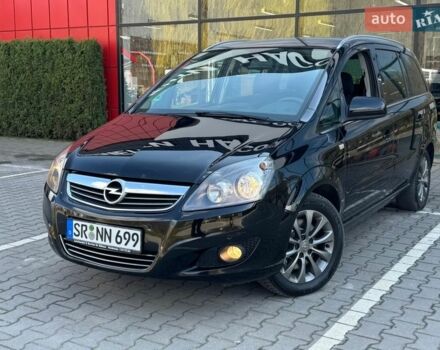 Черный Опель Зафира, объемом двигателя 1.7 л и пробегом 199 тыс. км за 7999 $, фото 1 на Automoto.ua