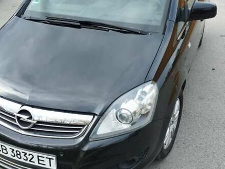 Опель Зафира 2011 в Чернигове на Automoto.ua Черный Опель Зафира, объемом двигателя 1.8 л и пробегом 204 тыс. км за 8200 $, фото 1 на Automoto.ua