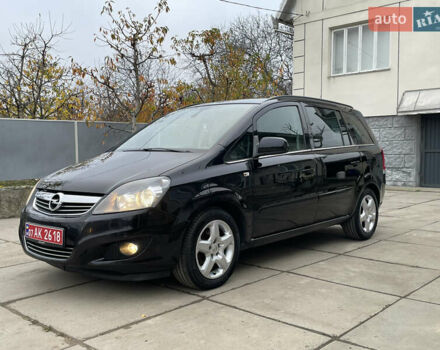 Черный Опель Зафира, объемом двигателя 1.7 л и пробегом 260 тыс. км за 6999 $, фото 1 на Automoto.ua