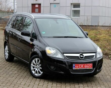 Черный Опель Зафира, объемом двигателя 1.8 л и пробегом 220 тыс. км за 7499 $, фото 1 на Automoto.ua
