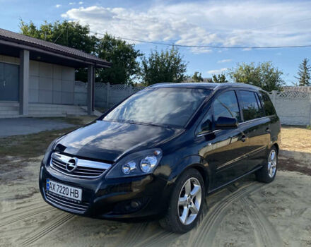 Чорний Опель Зафіра, об'ємом двигуна 1.69 л та пробігом 230 тис. км за 7200 $, фото 1 на Automoto.ua