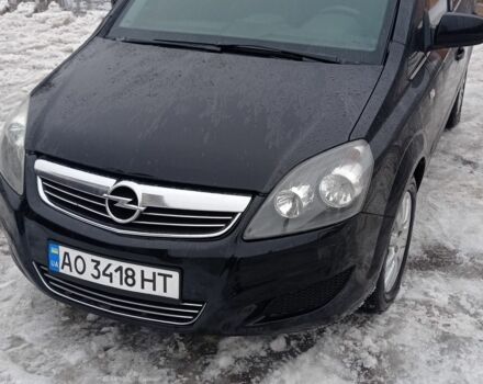 Черный Опель Зафира, объемом двигателя 1.7 л и пробегом 290 тыс. км за 7300 $, фото 1 на Automoto.ua