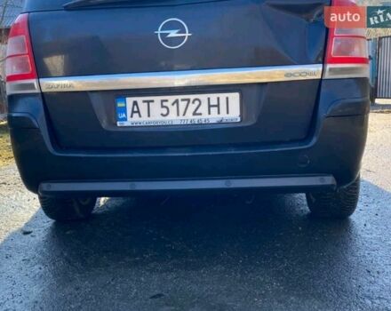 Черный Опель Зафира, объемом двигателя 1.7 л и пробегом 267 тыс. км за 5600 $, фото 1 на Automoto.ua