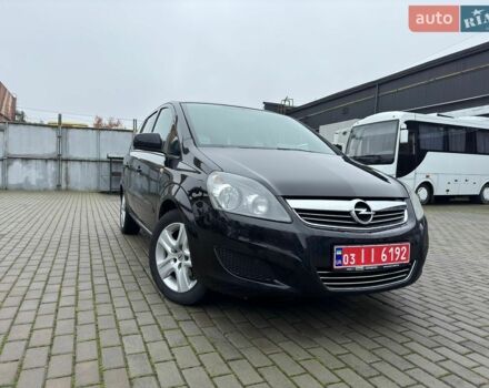 Чорний Опель Зафіра, об'ємом двигуна 1.8 л та пробігом 175 тис. км за 7300 $, фото 1 на Automoto.ua