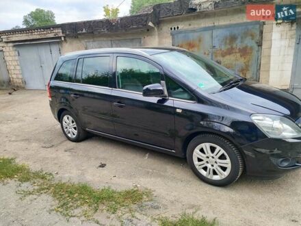 Чорний Опель Зафіра, об'ємом двигуна 1.6 л та пробігом 176 тис. км за 8600 $, фото 1 на Automoto.ua