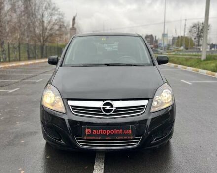 Черный Опель Зафира, объемом двигателя 1.8 л и пробегом 166 тыс. км за 7999 $, фото 1 на Automoto.ua