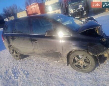 Черный Опель Зафира, объемом двигателя 1.7 л и пробегом 300 тыс. км за 3000 $, фото 1 на Automoto.ua