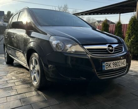 Черный Опель Зафира, объемом двигателя 1.7 л и пробегом 265 тыс. км за 9469 $, фото 1 на Automoto.ua
