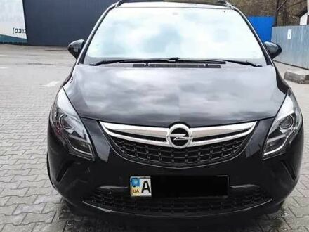 Опель Зафира 2012 в Рахове на Automoto.ua Черный Опель Зафира, объемом двигателя 2 л и пробегом 205 тыс. км за 10000 $, фото 1 на Automoto.ua