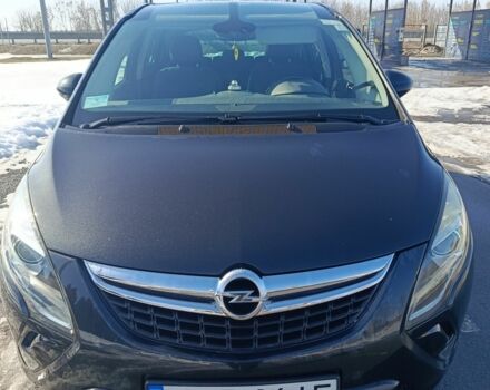 Черный Опель Зафира, объемом двигателя 1.6 л и пробегом 285 тыс. км за 8900 $, фото 1 на Automoto.ua