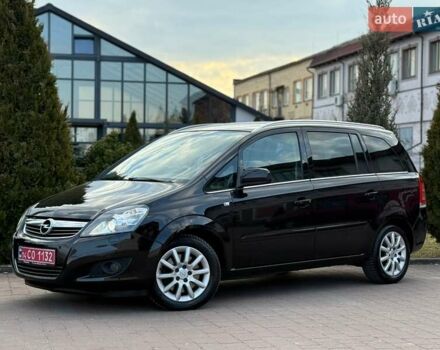 Чорний Опель Зафіра, об'ємом двигуна 1.7 л та пробігом 255 тис. км за 8450 $, фото 1 на Automoto.ua