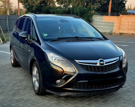 Чорний Опель Зафіра, об'ємом двигуна 2 л та пробігом 276 тис. км за 8000 $, фото 1 на Automoto.ua