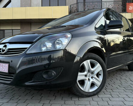 Черный Опель Зафира, объемом двигателя 1.7 л и пробегом 209 тыс. км за 8500 $, фото 1 на Automoto.ua