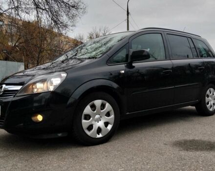 Черный Опель Зафира, объемом двигателя 1.7 л и пробегом 223 тыс. км за 9200 $, фото 1 на Automoto.ua