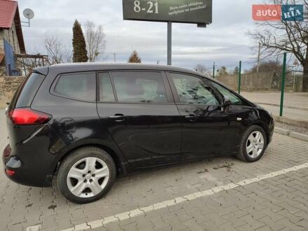 Черный Опель Зафира, объемом двигателя 1.6 л и пробегом 152 тыс. км за 12150 $, фото 1 на Automoto.ua