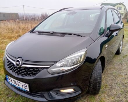 Черный Опель Зафира, объемом двигателя 2 л и пробегом 313 тыс. км за 12200 $, фото 1 на Automoto.ua