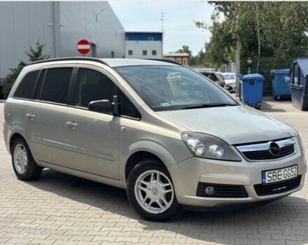 Коричневий Опель Зафіра, об'ємом двигуна 1.8 л та пробігом 210 тис. км за 2160 $, фото 1 на Automoto.ua