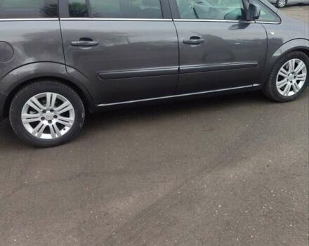 Коричневий Опель Зафіра, об'ємом двигуна 1.7 л та пробігом 232 тис. км за 8200 $, фото 15 на Automoto.ua