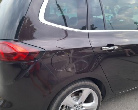 Коричневый Опель Зафира, объемом двигателя 2 л и пробегом 260 тыс. км за 10500 $, фото 9 на Automoto.ua