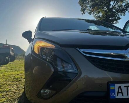 Опель Зафира 2014 в Ивано-Франковске на Automoto.ua Коричневый Опель Зафира, объемом двигателя 1.96 л и пробегом 218 тыс. км за 10350 $, фото 15 на Automoto.ua