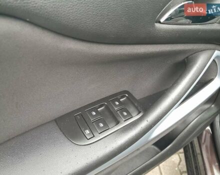 Коричневый Опель Зафира, объемом двигателя 1.6 л и пробегом 272 тыс. км за 8300 $, фото 26 на Automoto.ua