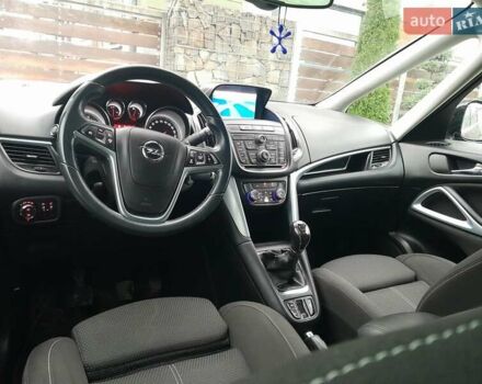 Коричневый Опель Зафира, объемом двигателя 1.6 л и пробегом 272 тыс. км за 8300 $, фото 9 на Automoto.ua
