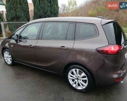 Коричневий Опель Зафіра, об'ємом двигуна 2 л та пробігом 200 тис. км за 14800 $, фото 2 на Automoto.ua