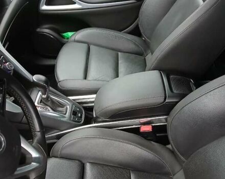 Коричневий Опель Зафіра, об'ємом двигуна 2 л та пробігом 200 тис. км за 14800 $, фото 5 на Automoto.ua