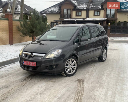 Коричневий Опель Зафіра, об'ємом двигуна 1.8 л та пробігом 256 тис. км за 6700 $, фото 1 на Automoto.ua
